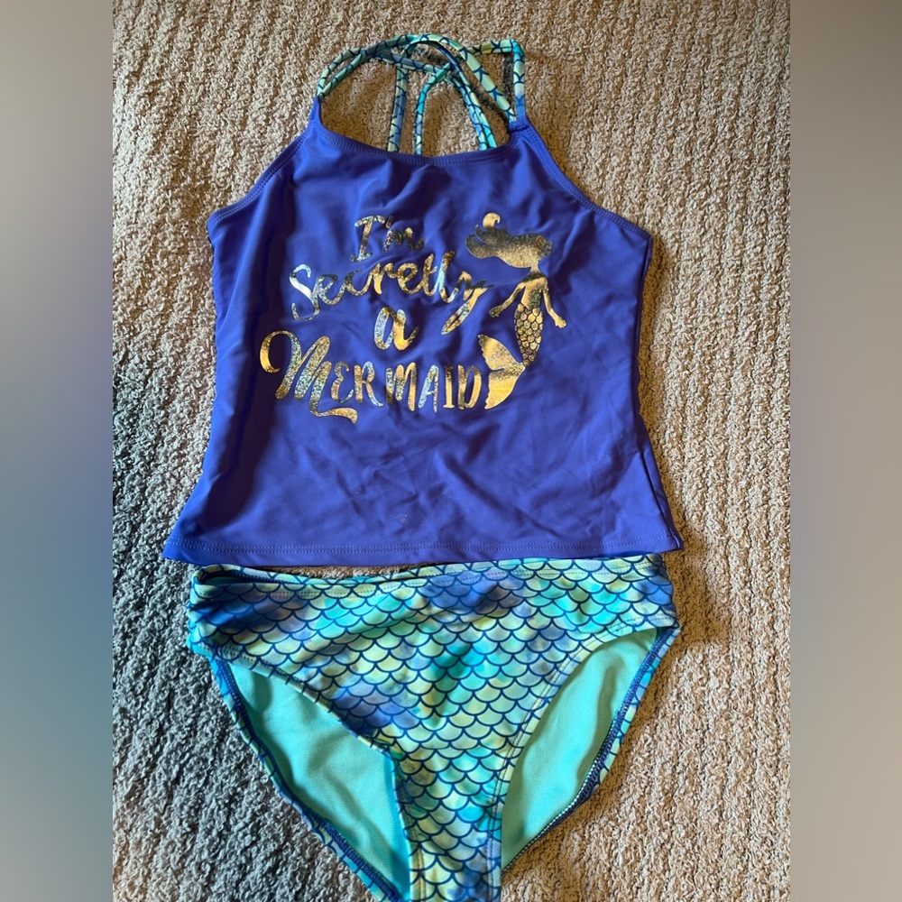 I’m Secretly a Mermaid Bathing Suit🧜🏻‍♀️ Size 12